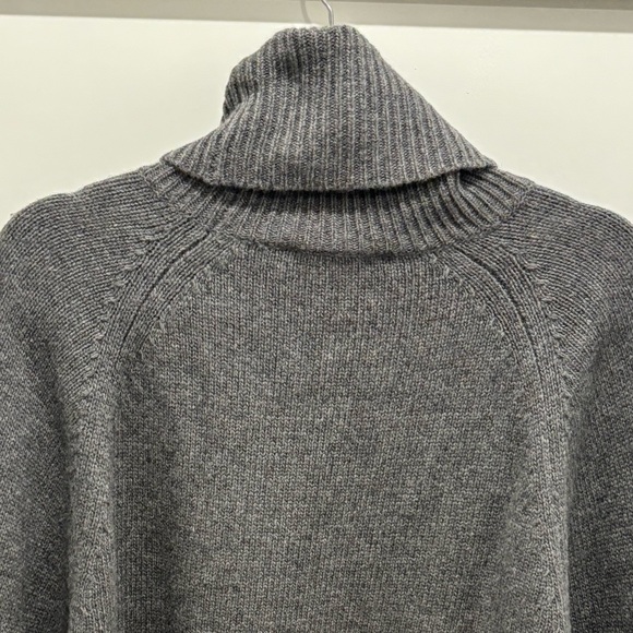 Theory Gray Turtleneck in Medium - Picture 8 of 10